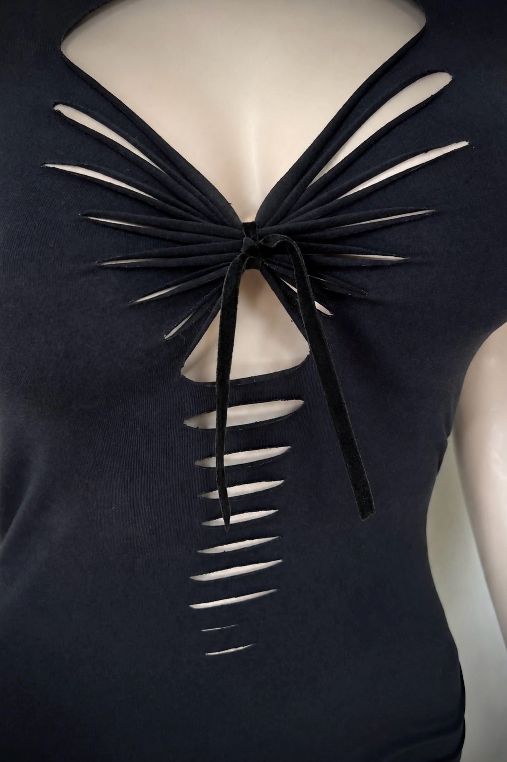 Luna Bodycon Slash Dress